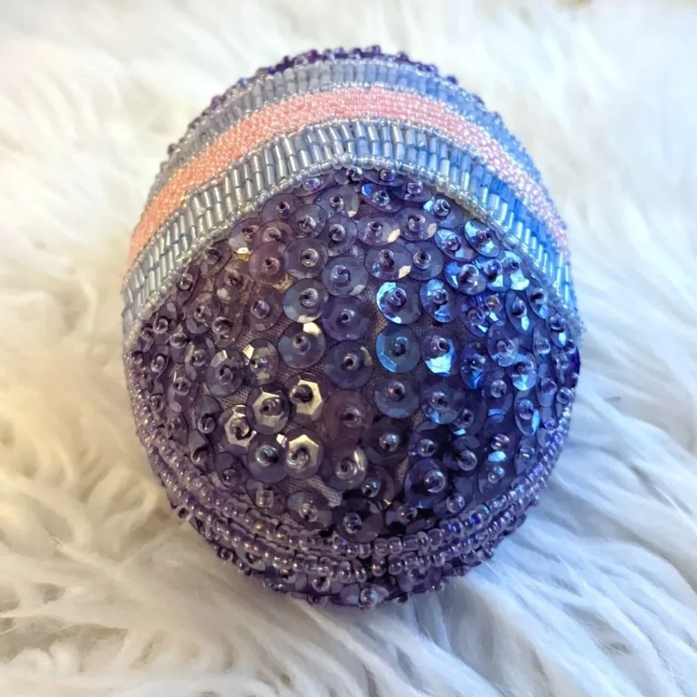GAC RARE DECORATIVE EASTER EGG FILLABLE TRINKET / GIFT BOX WITH BEADS & SEQUINS